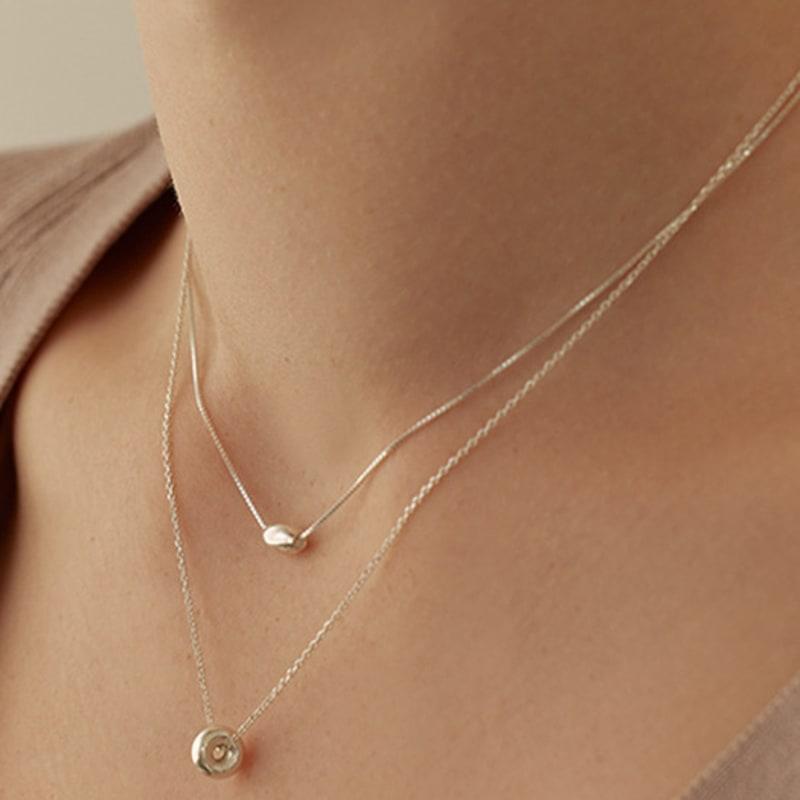 

Lewe [6mm+10mm pearl earrings included] [Layered set] Oval ring SET necklace Silver