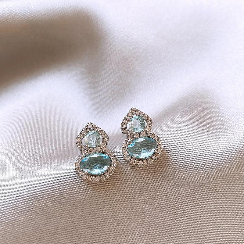 Oval gourd stud earrings simple high-end earrings fashion temperament versatile earrings women