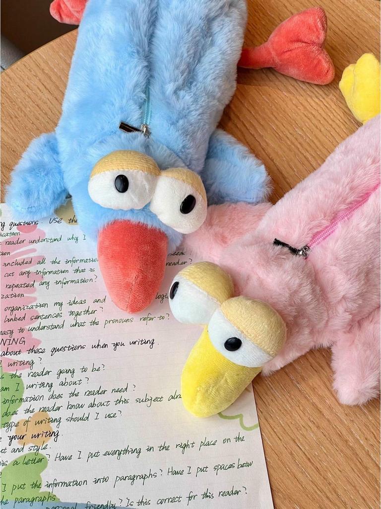 Astuccio Piumato Pinguino Bizzarro - Astuccio Portapenne Adorabilmente Soffice per il Ritorno a Scuola