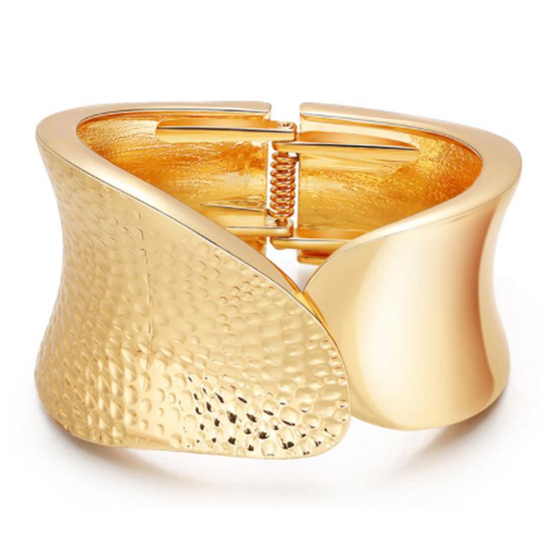 DIEZI 3 Style Exaggerated Gold Color Chunky Cuff Bangles Fashion Geometric Heavy Metal Spring Bangles For Women Bracelet Men