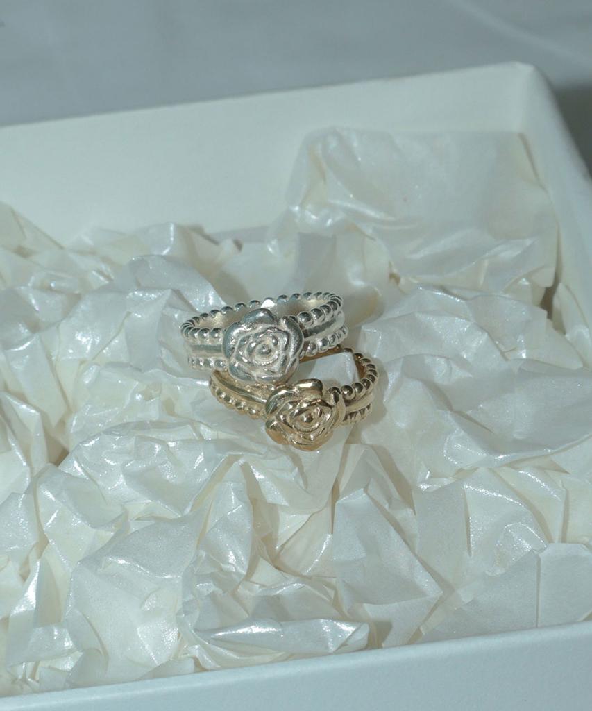 Loasi Lovely Rose. Double Side Dot Ring (B Type)