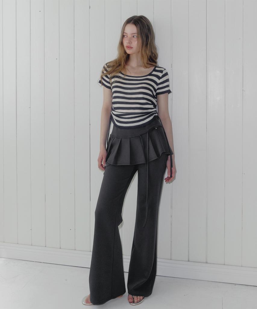 Teuwi Lilphin Shirred Square Short Sleeve Knit