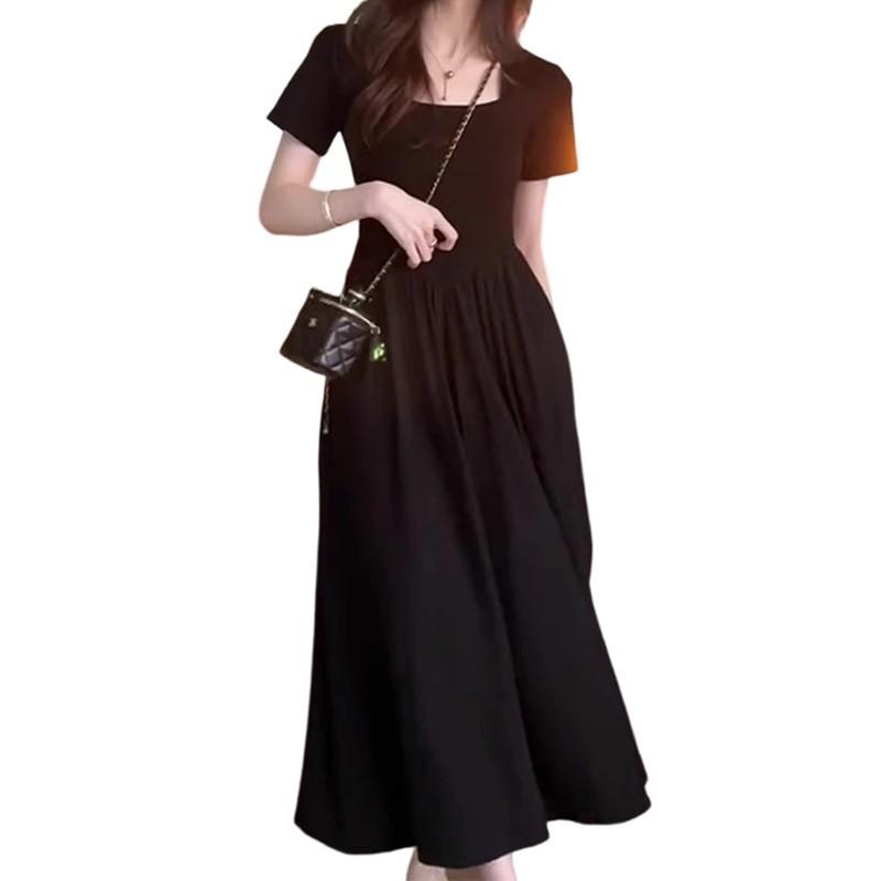 French Hepburn style dress women's 2026 summer temperament thin skirt high-end waist black a-word long dress