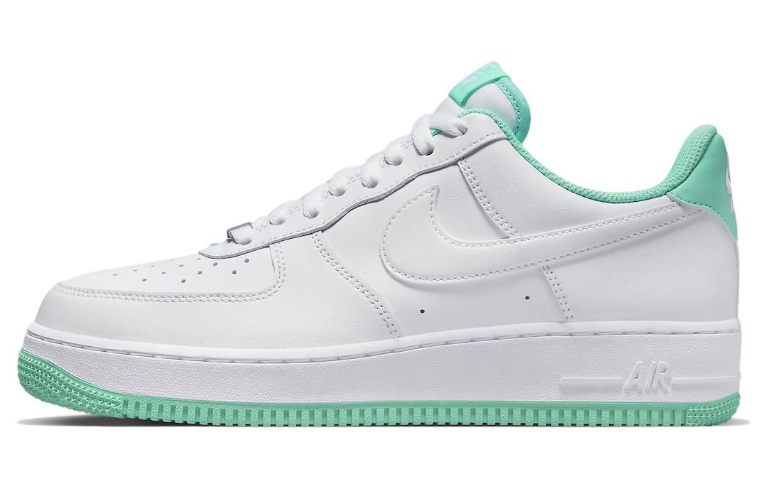 

Nike Air Force 1 07 White Mint DH7561-107 42