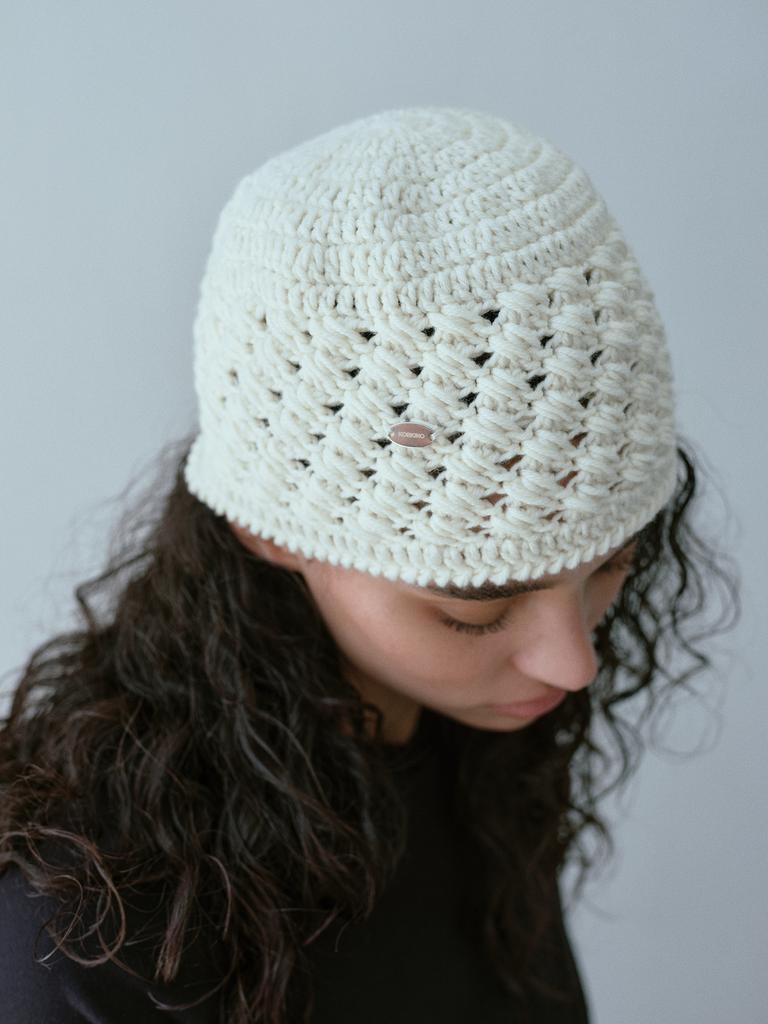 KOBKINO Handmade Crochet Beanie (Ivory,Black)