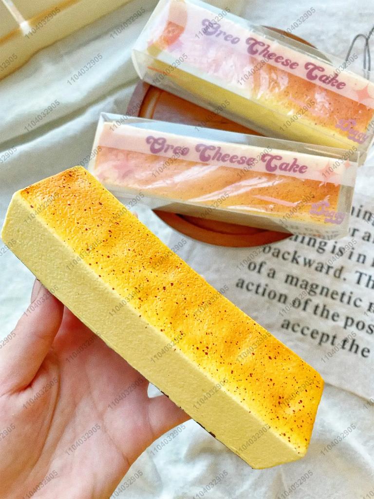 Mousse Kuchen Squishy Spielzeug Langsam Aufgehend Brauner Zucker Mousse Quadratischer Kuchen Langsames Zurückfedern Quetschspielzeug Anti-Stress-Entlastung Handentspannung Geschenk