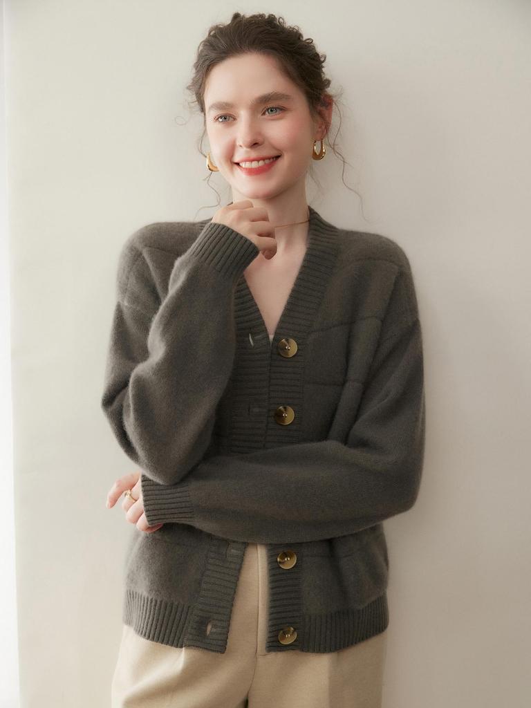 V-Neck Air Layer Cashmere Women's Knit Cardigan - Loose, Slimming, Single-Breasted Top