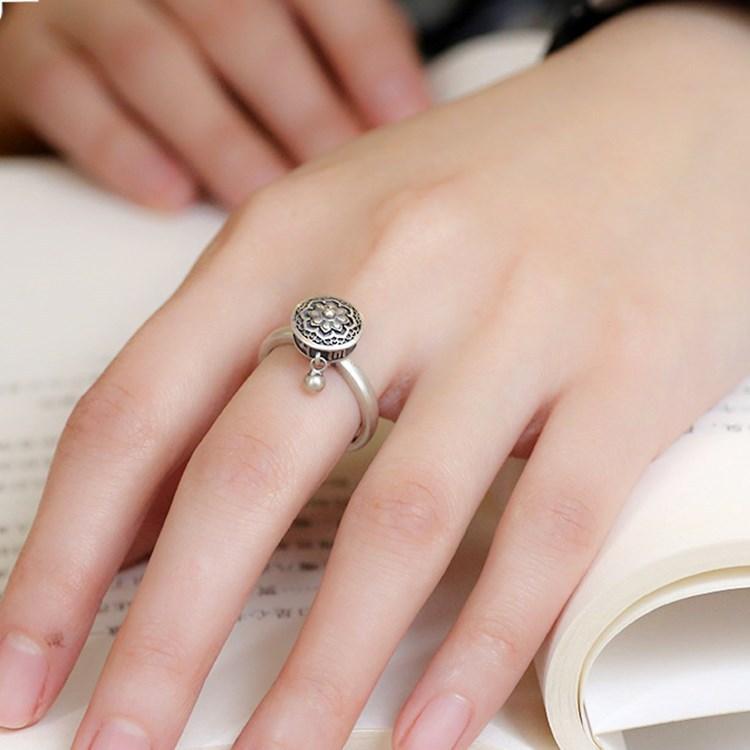 Retro Six-Word Mantra Ring Opening Simple Ethnic Style Old Faith Amulet Rotating Ring Women
