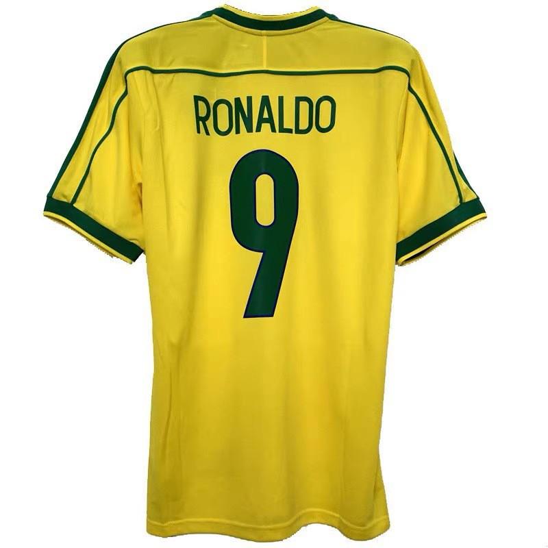 Retro Soccer Jersey Fan Wear Men Women - Classic Football Shirt With Iconic Player Names Like Kak Messi Ronaldo Zidane