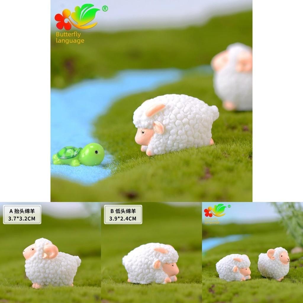 Hand-painted Chinese Style Resin Sheep Animal Figurine For Decorations And Gifts
