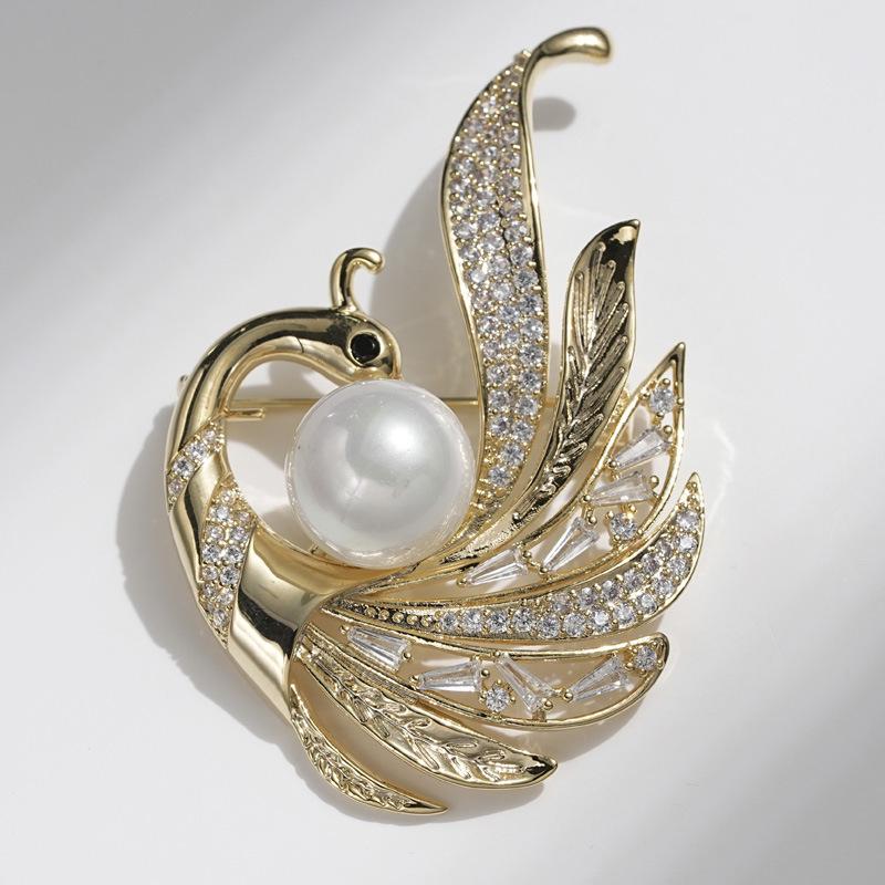 Bo Xin Yun Elegant Pearl Phoenix Brooch - High-End Fashion Accessory