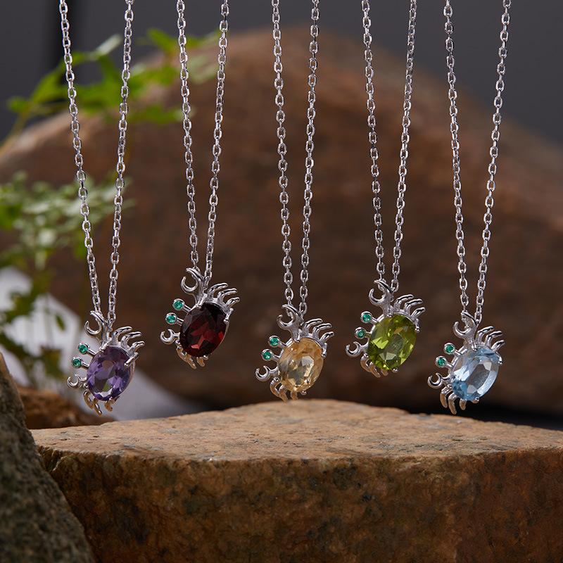 S925 Sterling Silver Japanese Small Fresh Crab Necklace Pendant Natural Colored Gemstone Collarbone Chain High Sense Does Not Fade Women