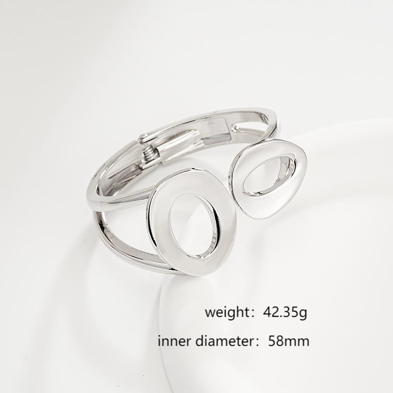 Interlocking Ring Open Bangle - European & American Light Luxury Design for Women