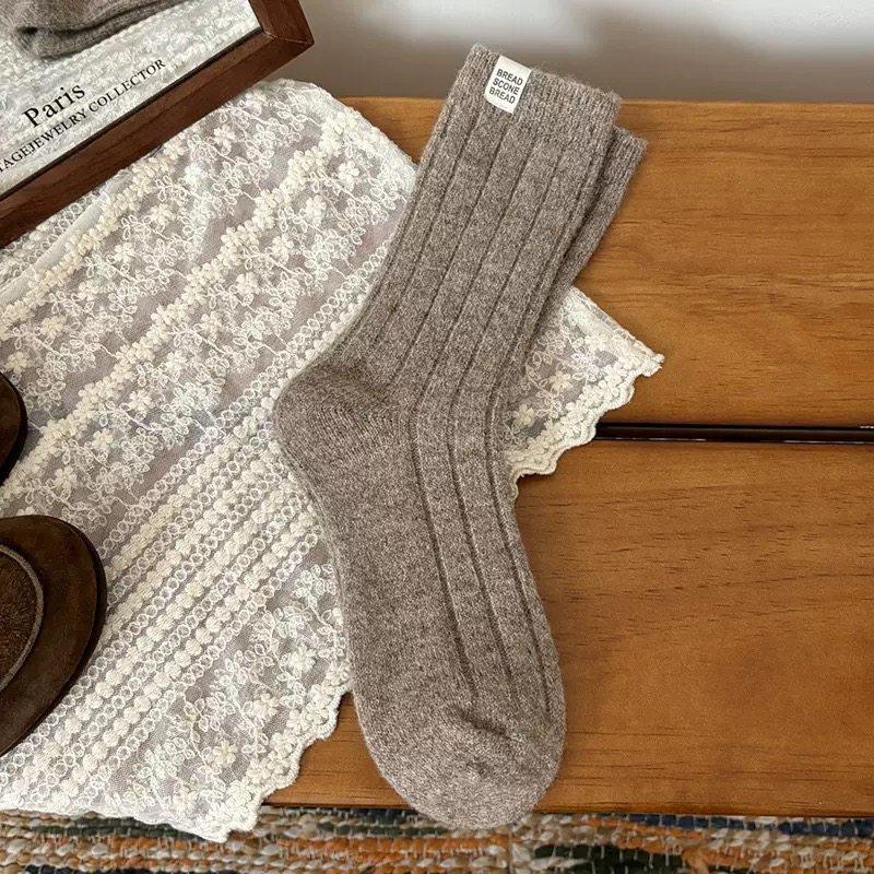 New Autumn And Winter Wool Stacking Socks Children'S Warm Thick Medium Tube Calf Socks Side Cloth Label Vertical Strip Boneless Cotton Socks