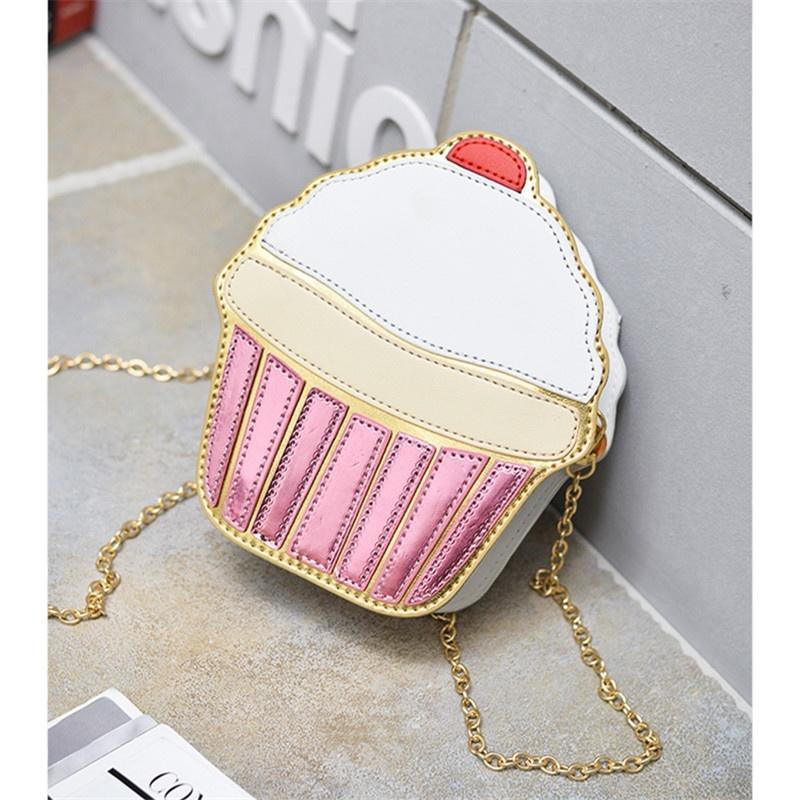 cream leather shoulder bolsa