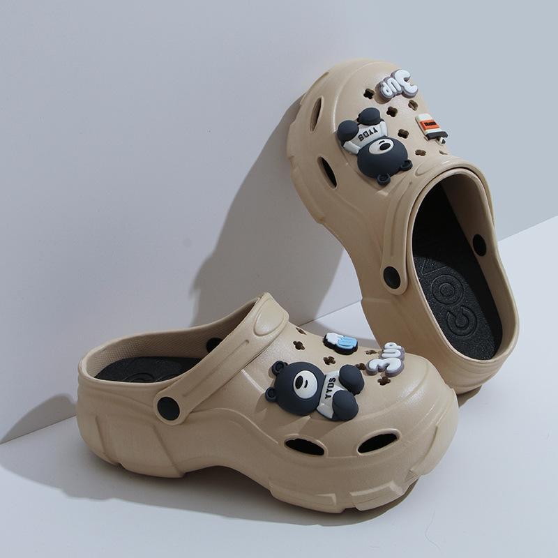 Women's high-heeled hole shoes, new summer models, thick-soled and breathable outer wear, two muffin and non-slip beach cool slippers.