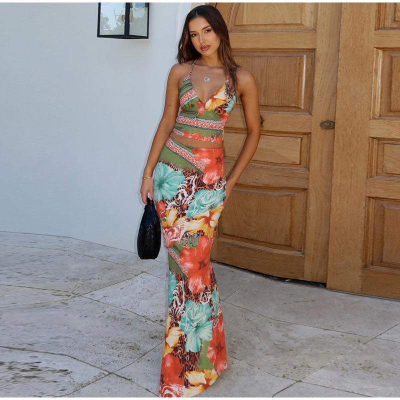 Women's V-neck Lace Up Vest Half Skirt Two-pieces Set Summer New Set Printed Beach Vacation Style Slim Fit Temperament Women's Vest Skirt Sets
