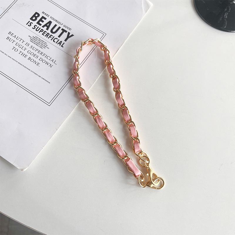 Leichter Luxusstil Hochwertiges Mobiltelefon Tragbare Kette Lanyard Galvanisierte Xiaoxiangfeng Handy-Lanyard Ist für Alle Modelle Anwendbar