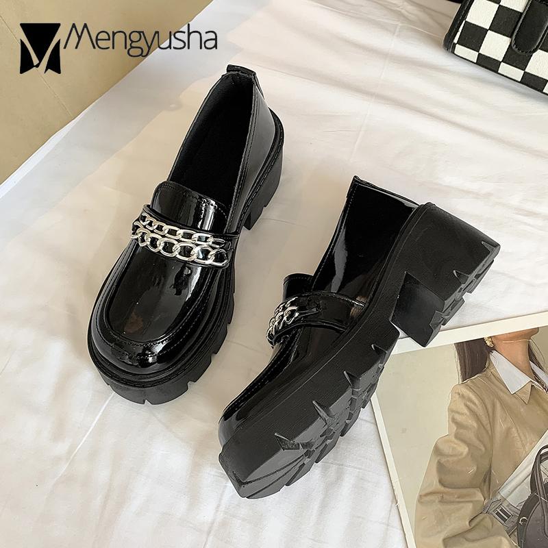 Модные туфли на платформе из лакированной и матовой кожи — фото 3