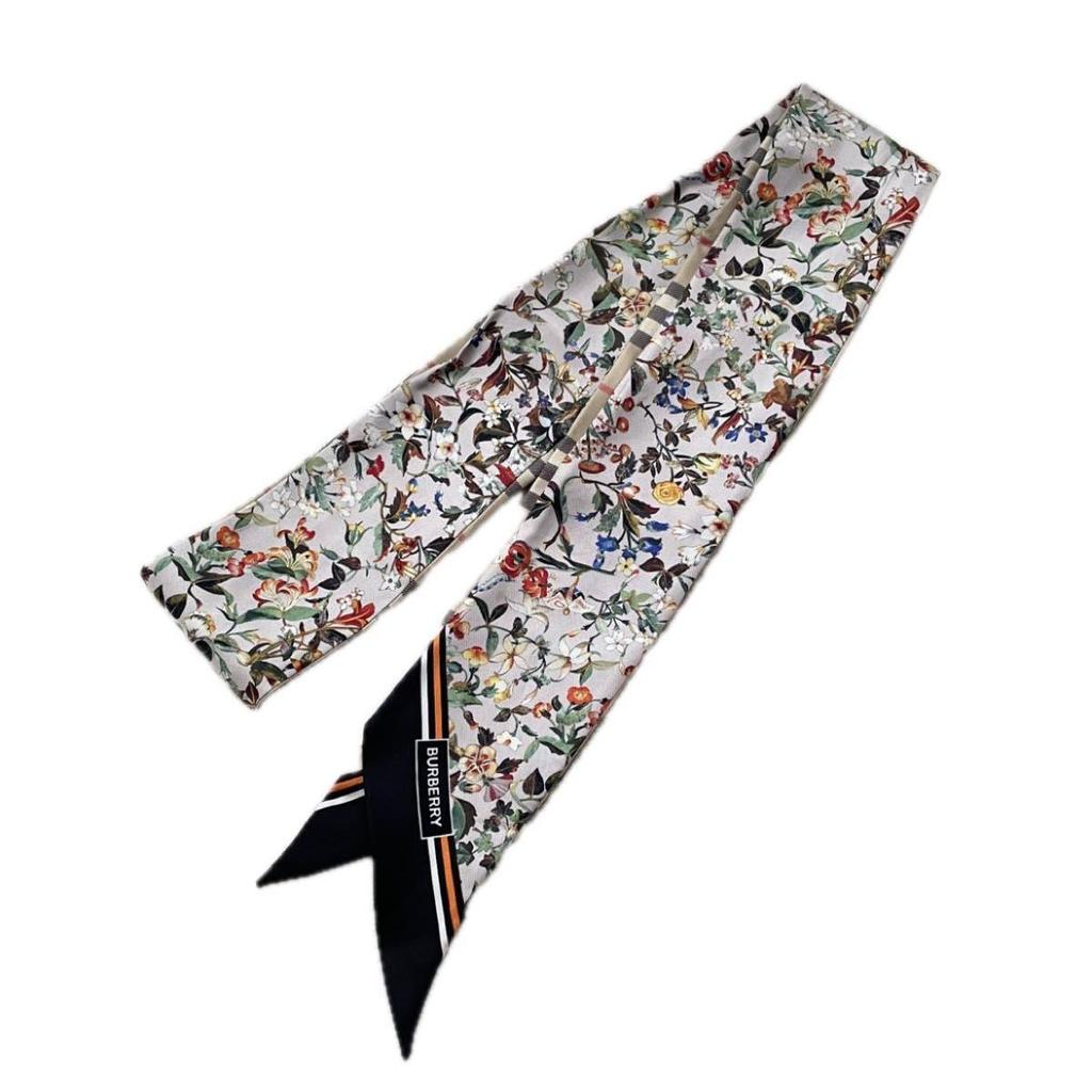 Used BURBERRY Skinny Scarf Floral Nova Check
