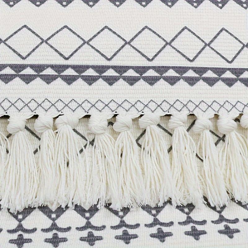 Polyester Cotton Jute Woven Fringe Rug - Washable Non-Slip Bedside Carpet for Bedroom, Boho Minimalist Floor Mat