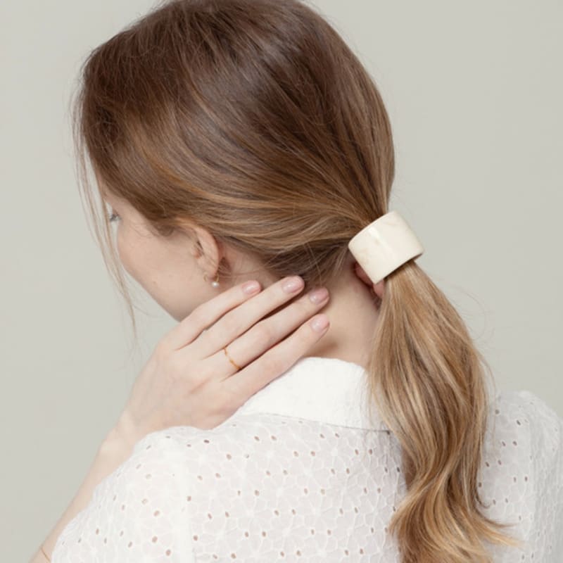 LILYKORI White Marble Hair Band
