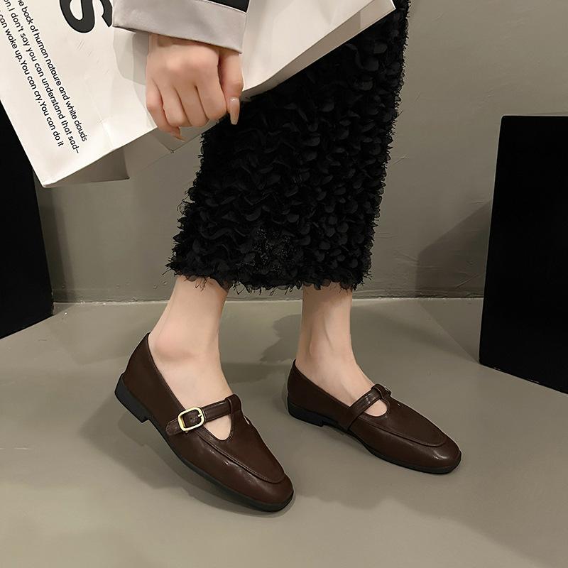 Mary Jane Square Head Single Shoes Women's Shoes 2025 New Autumn Low Heel Niche Small Leather Shoes Women