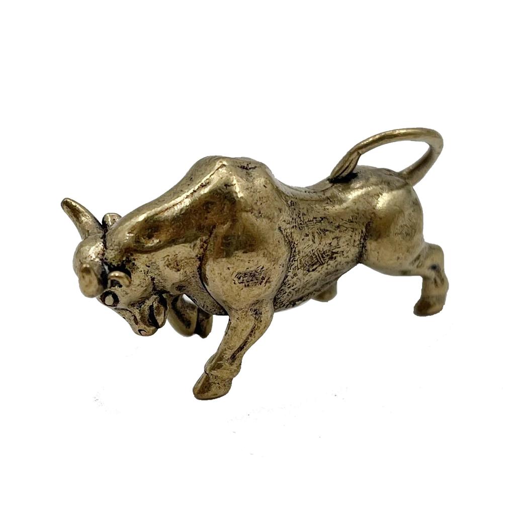 Chaveiro de latão retrô com estatuetas de tourada, joias penduradas, metal, cobre, animal do zodíaco, touro, chaveiro de carro, pingentes, decoração de berloques