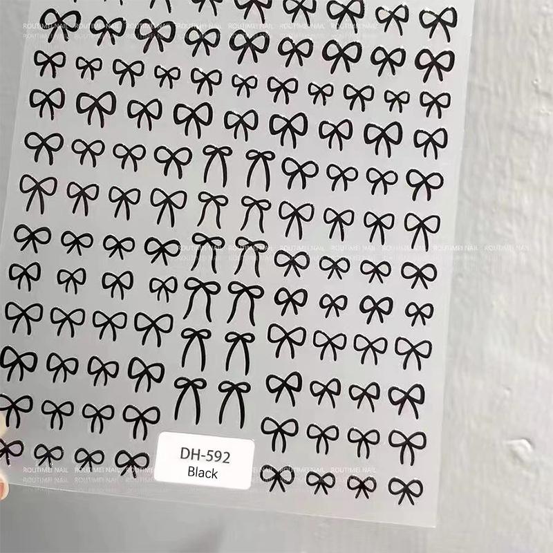 Adesivos de arte para unhas 3D com mini laço japonês, moda desenho animado, venda de fita preta e branca, decalques para decoração de unhas, acessórios faça você mesmo