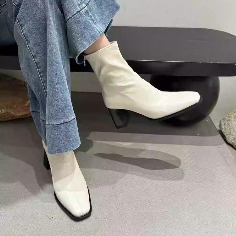 High-heeled Short Boots Women's 2025 Autumn and Winter New French Retro Square Head Thin Boots Versatile Thick-heeled Martin Boots Women's Single Boo