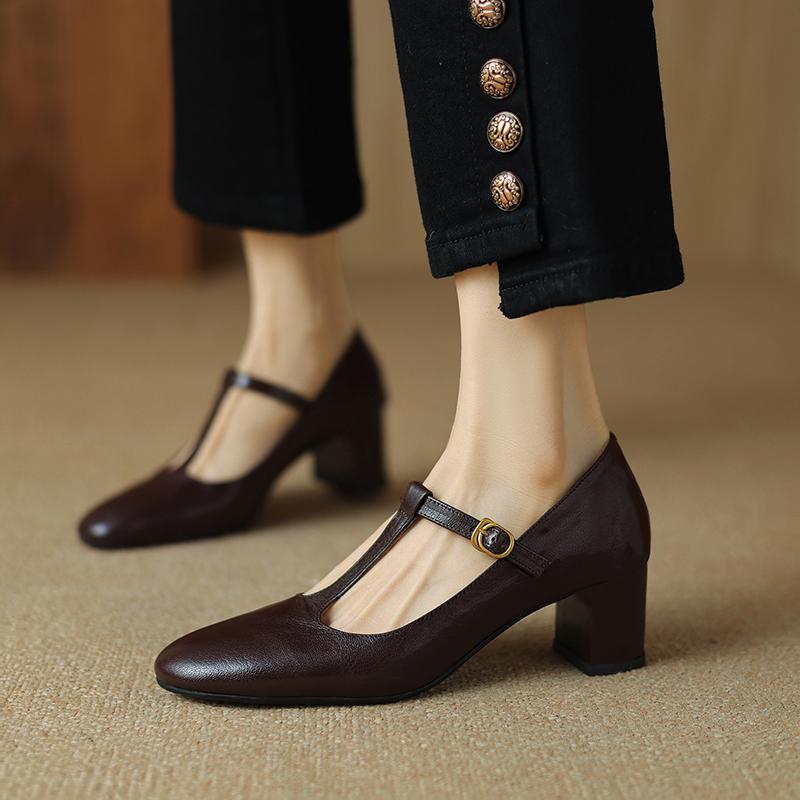 Fashion 2024 New Autumn T-strap Pumps Round Toe Mary Janes Low Heels Shoes for Women Handmade Women Shoes Retro Ladies Shoes