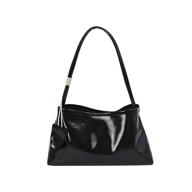 French Retro Atmosphere Armpit Bag Women's New High-end Portable Shoulder Bag Versatile Temperament Tote Bag