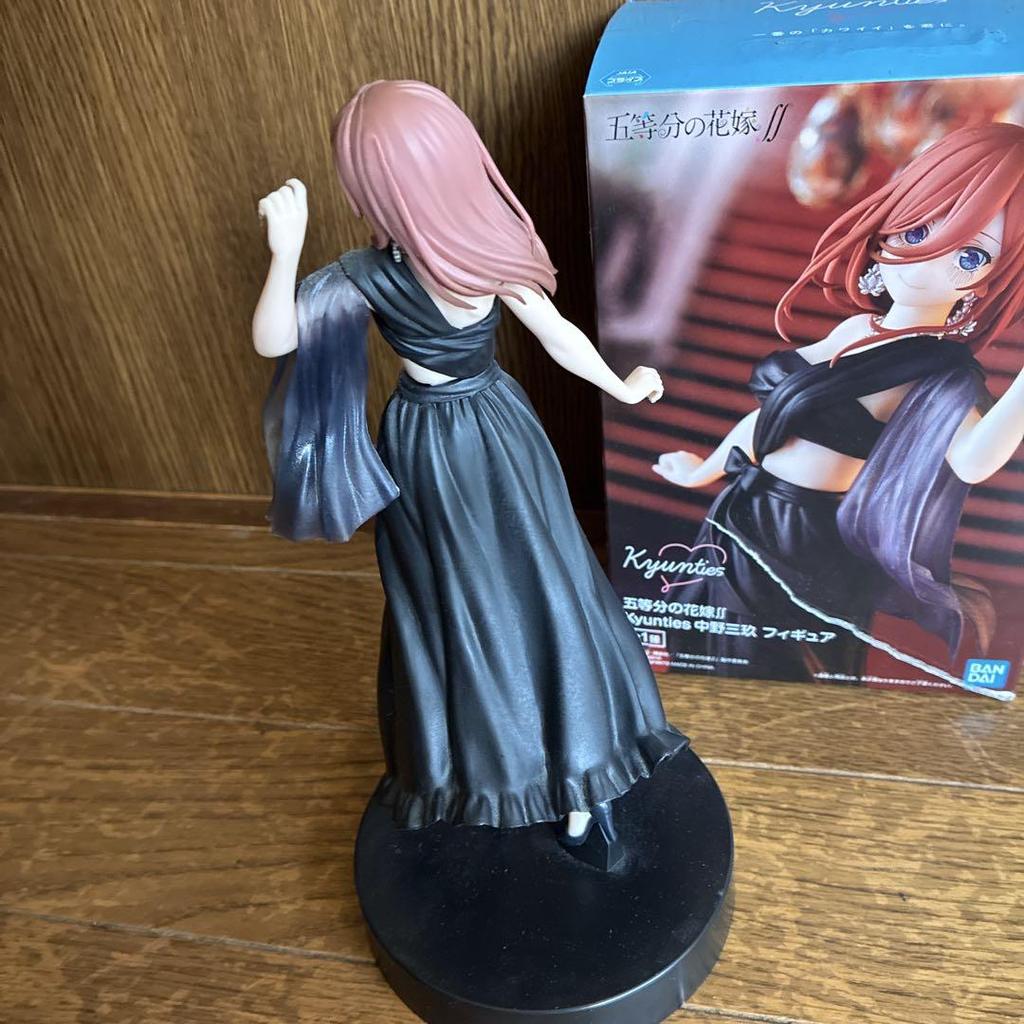 [USED] Kyunito Nakano Miku Figure Black Dress