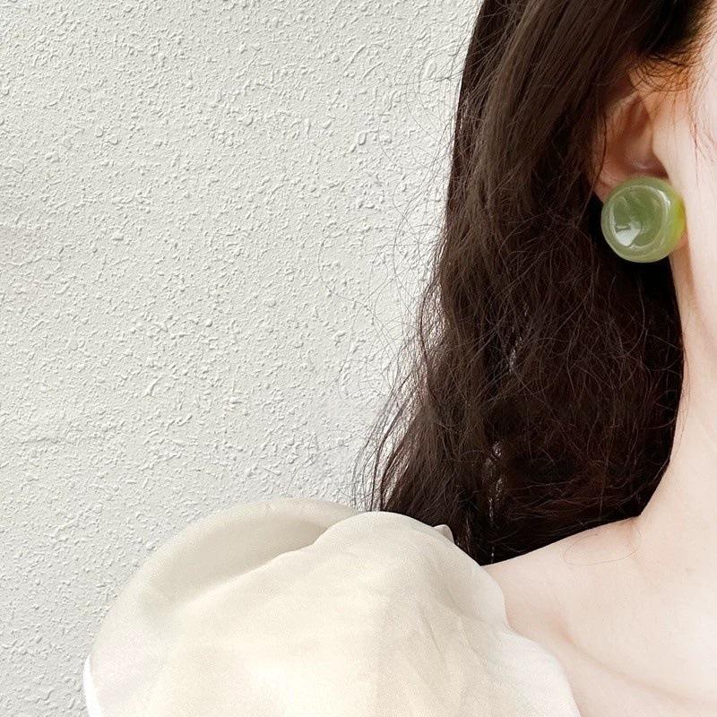 Summer Small Fresh Tea Geometric Circle Stud Earrings Retro Hong Kong Style Versatile Temperament Round Button Earrings Women's Earrings