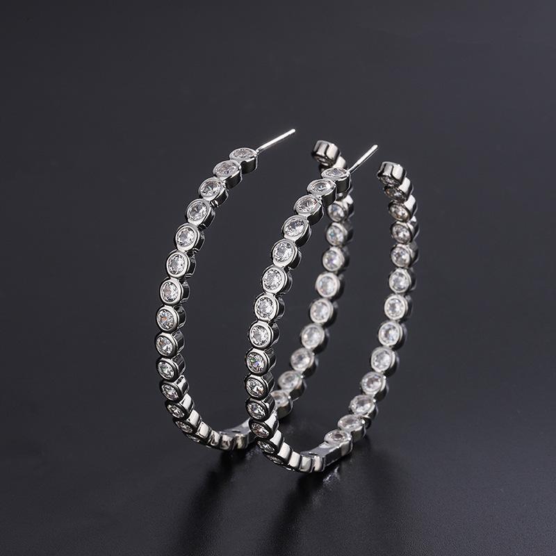 

Бриллиантовые серьги Модные циркониевые большие серьги, слегка циркониевые серьги в стиле холодного ветра