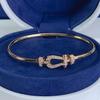 V Oro Classico Fibbia a Ferro di Cavallo Fred Completa di Diamanti Bracciale Versatile Premium Bracciale Donna