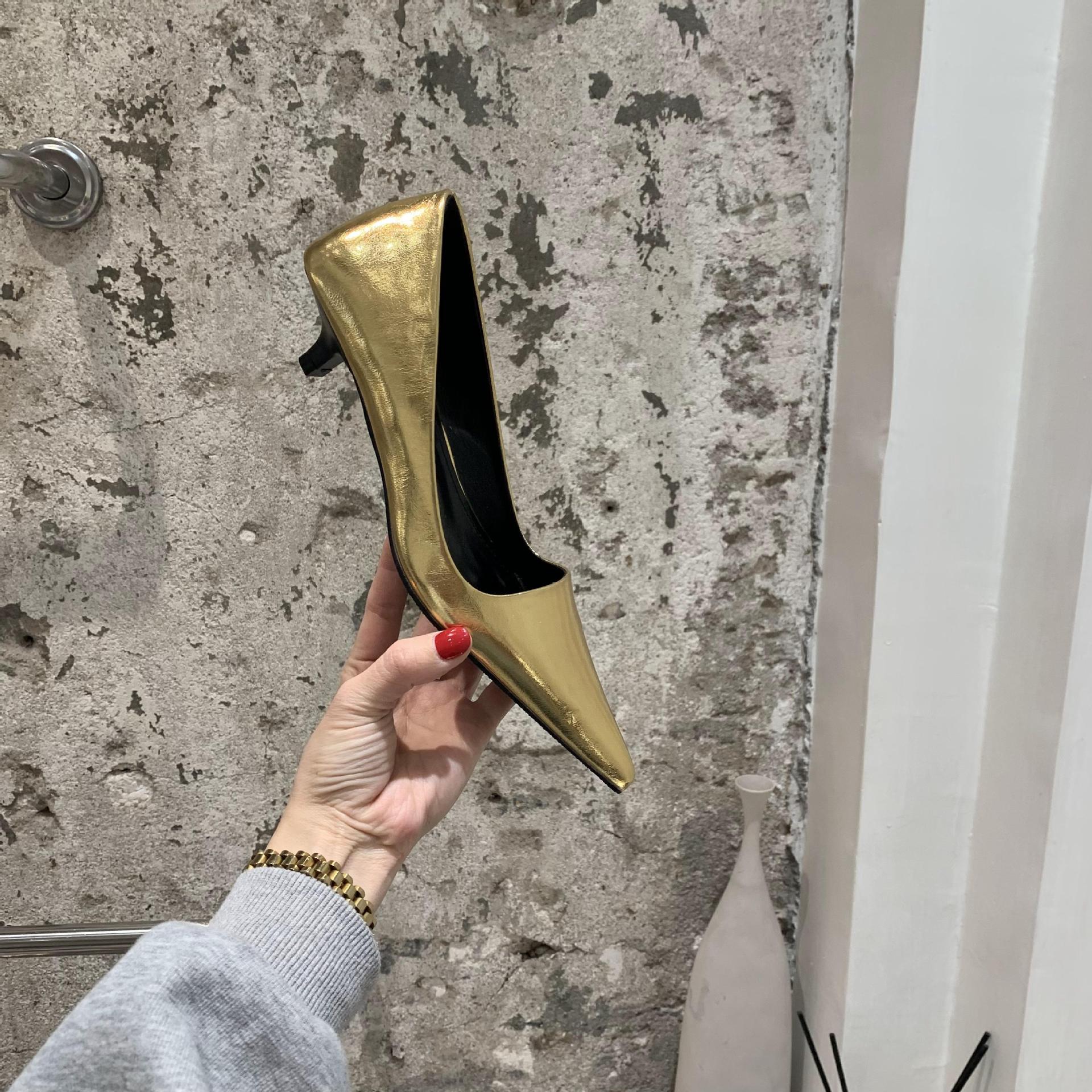 

Женские босоножки из искусственной кожи на низком каблуке 2024 года, новая модная обувь на весну и осень, туфли-лодочки с заостренным носком, дизайнерское платье для вечеринки, женская обувь 39