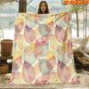 1pc Ombre Gradient Print Throw Blanket - Soft Flannel Suitable for All Seasons, Ombre Multicolor Bedspread with Subtle Patterns, Machine Washable Bed 