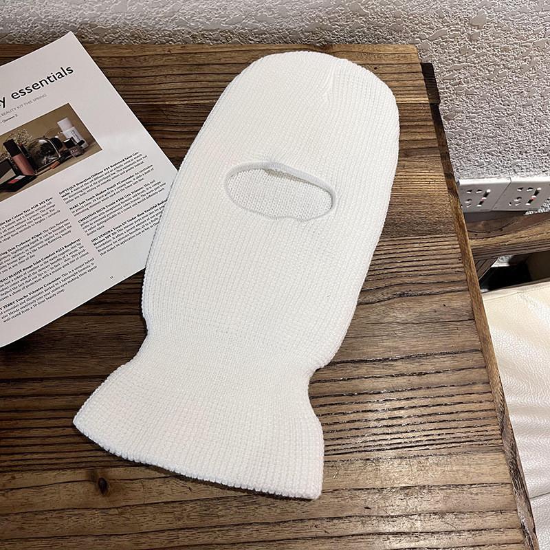 Unisex Hat Knitted For Winter With Windproof Features And Stylish Gift Design