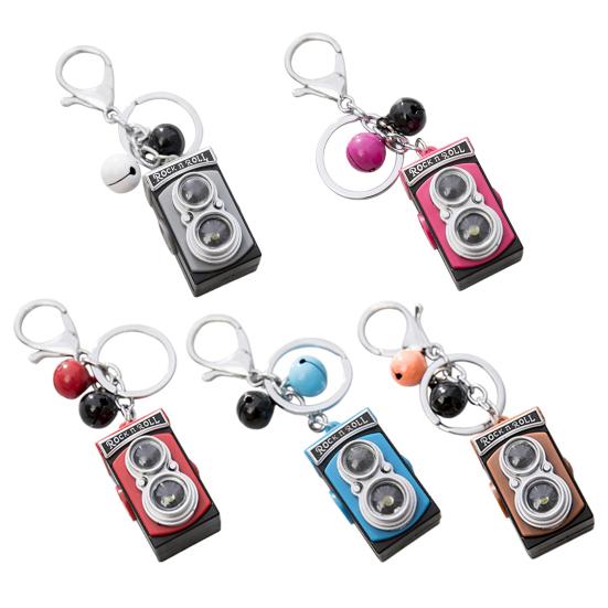 Keychain Lightweight Portable LED Sound Light Design Retro Camera Shape Key Chain Bag Backpack Keyring Pendant Accessory