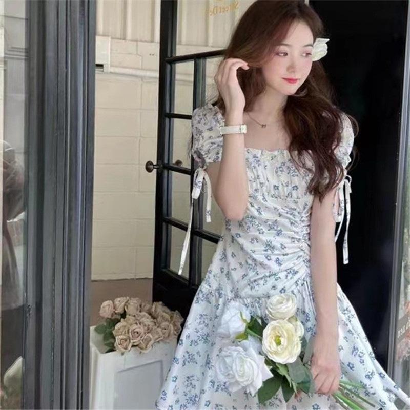 Summer new healing blue floral bubble sleeve dress short sleeve French square collar thin short skirt casual