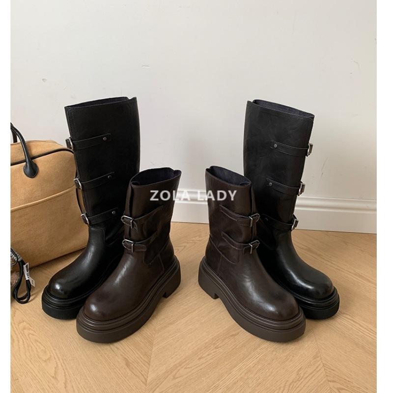 Wu Xuanyi same Su Yinyin thick-soled heightening locomotive belt buckle medium and high boots knight boots women's autumn and winter short boots
