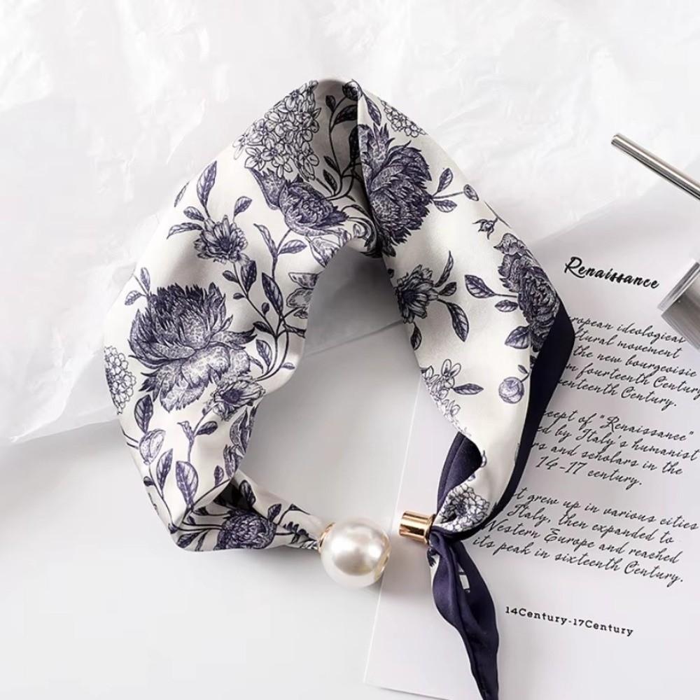 Lightweight Pearl Decoration Scarf Polyester Silk Scarf Luxury Magnetic Buckle Scarf Daily Wearing