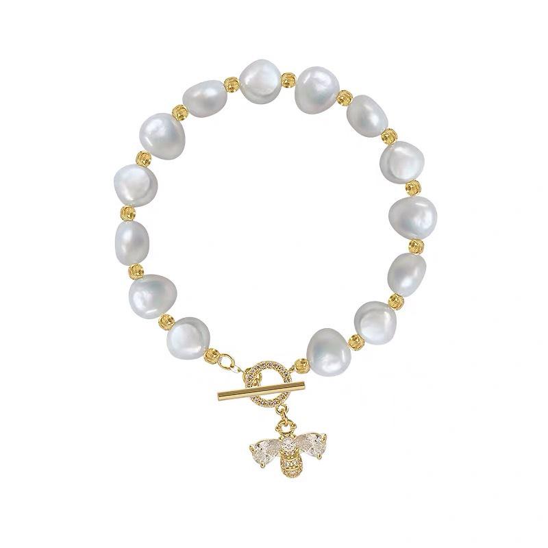 Freshwater Pearl Bee Bracelet: Elegant Light Luxury Versatile Bangle for Women.