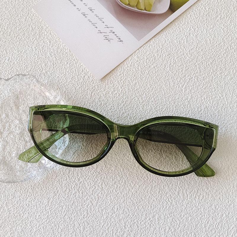 

Солнцезащитные очки овальной формы в стиле ретро, европейско-американский хип-хоп, 2024: Модные тренды уличного стиля