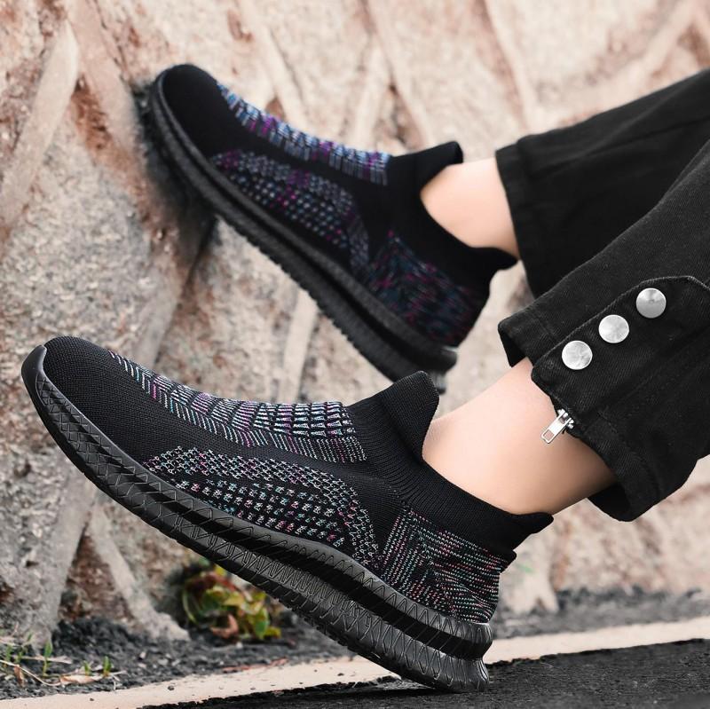 Socks and Shoes Low Top Breathable Casual Sports Simple and Comfortable Daily Hiking Shoes Large Size