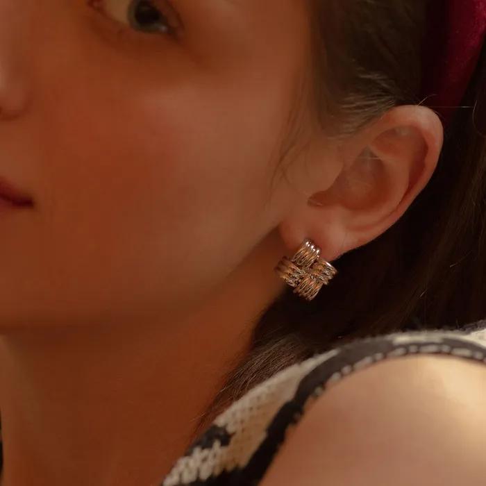 Knit Check Texture Bold Earrings SHER0063