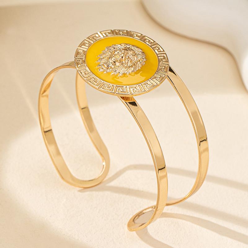 

Punk Gold-plated Embossed Lion Head Cuff Bangles for Women Party Fashion Vintage Multi-color Dripping Oil Bracelet Hand Zircon