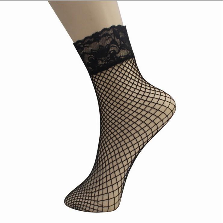 Breathable Women's Summer Mesh Short Socks - Sweat-Absorbent, Stylish Fishing Mesh Design