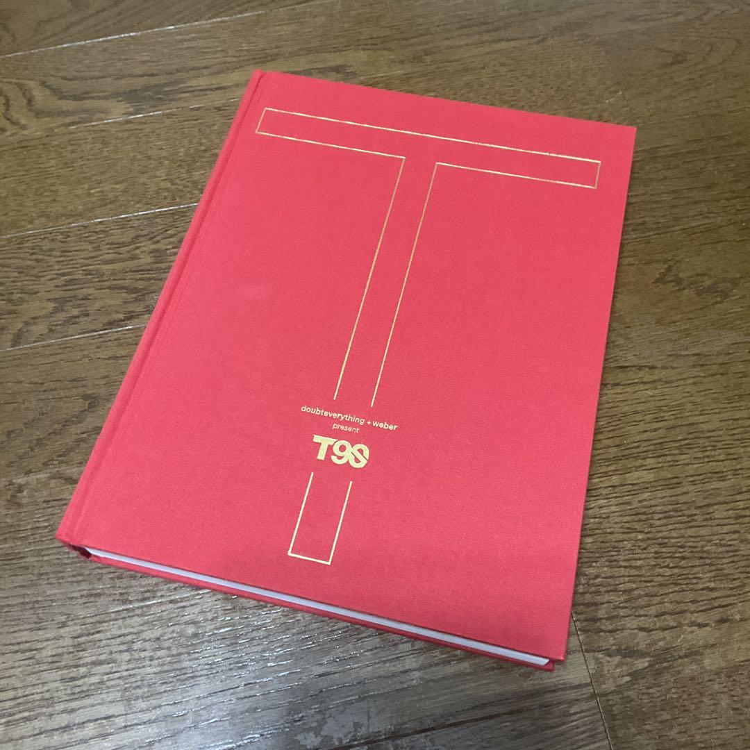 

[USED] Weber T90 Vintage T-Shirt Archive Photo Collection Dover Exclusive